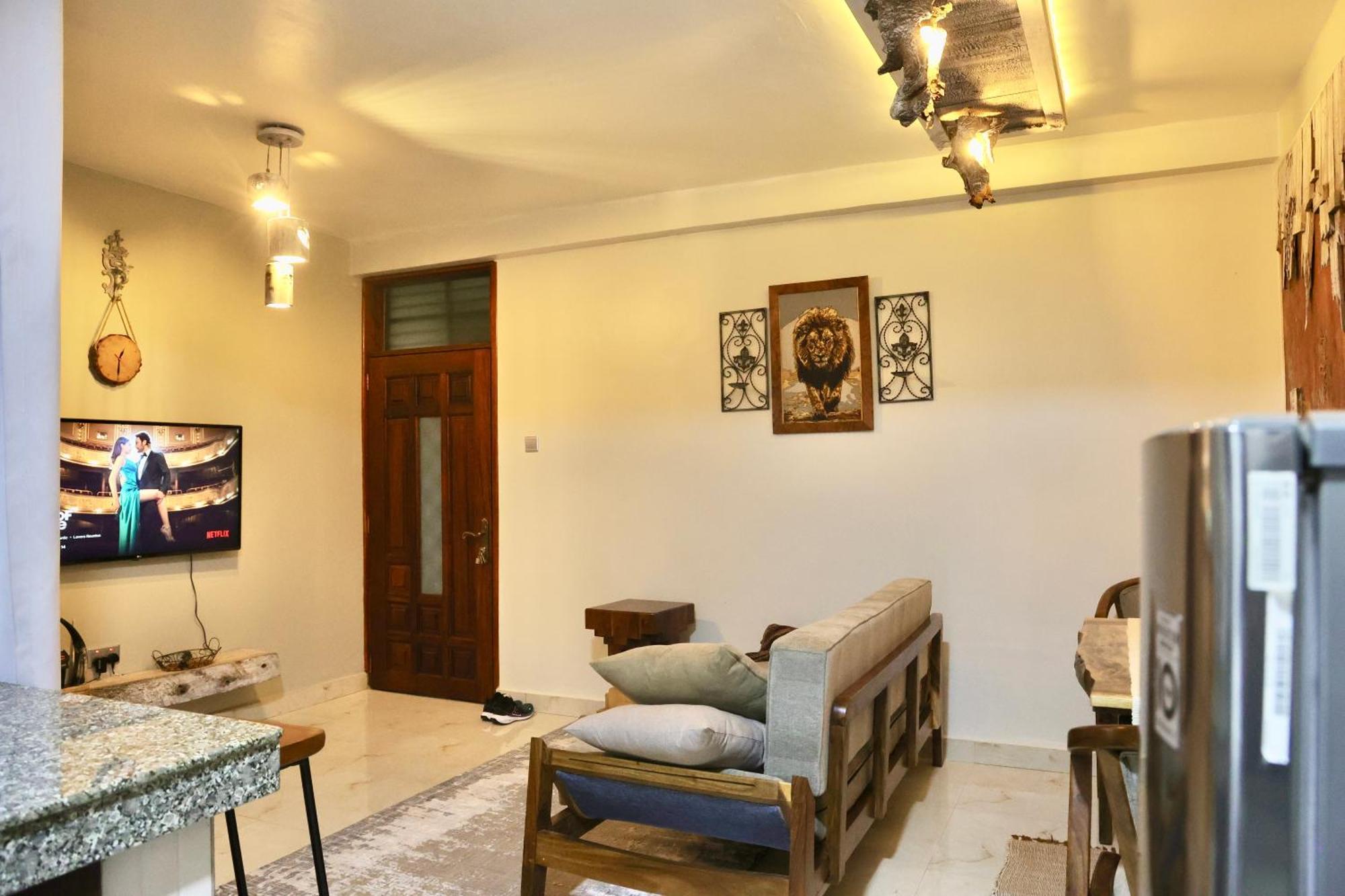 Nissi Apartment *
